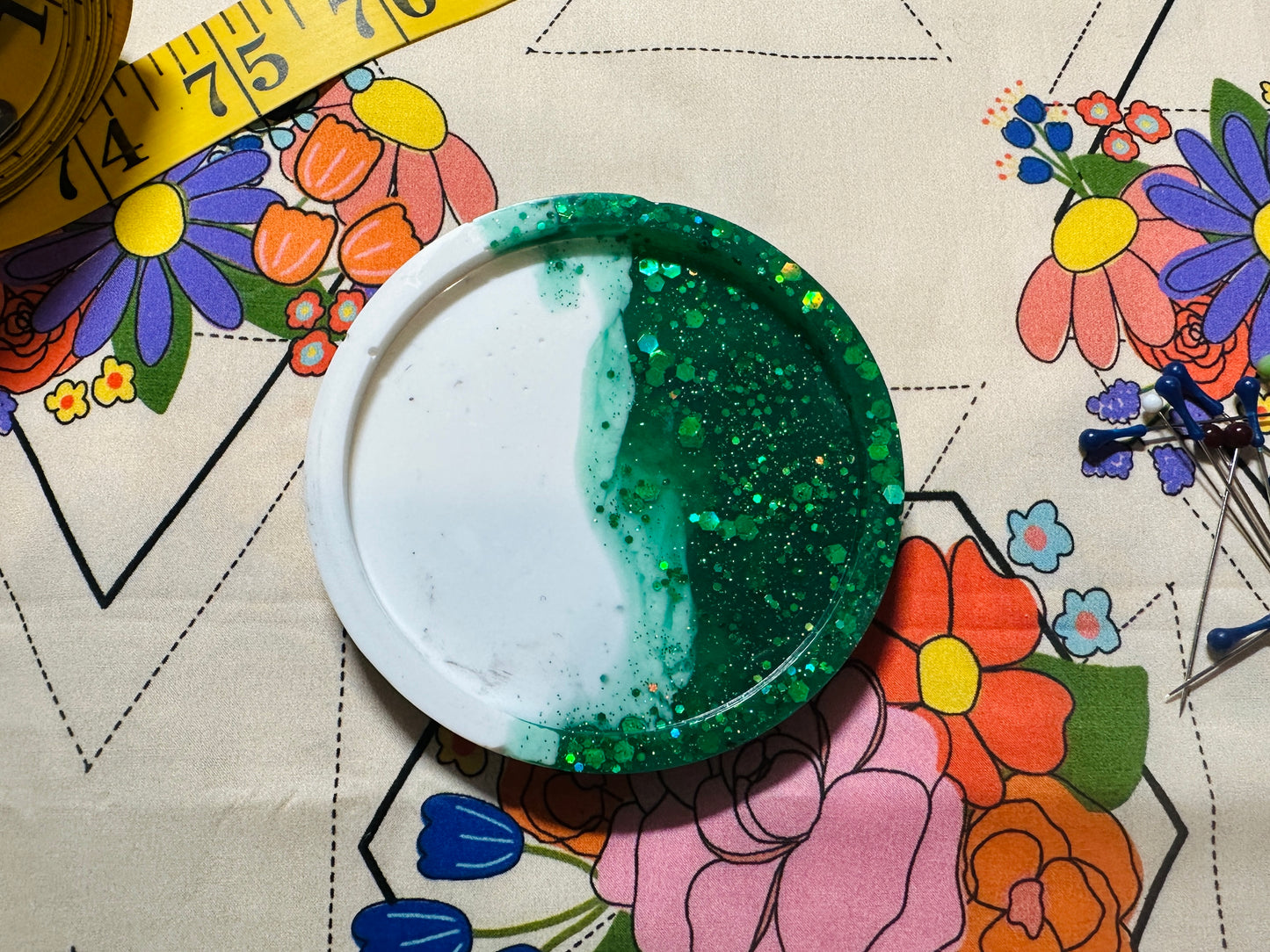 GLITTER Green Resin Magnetic Pin Dish