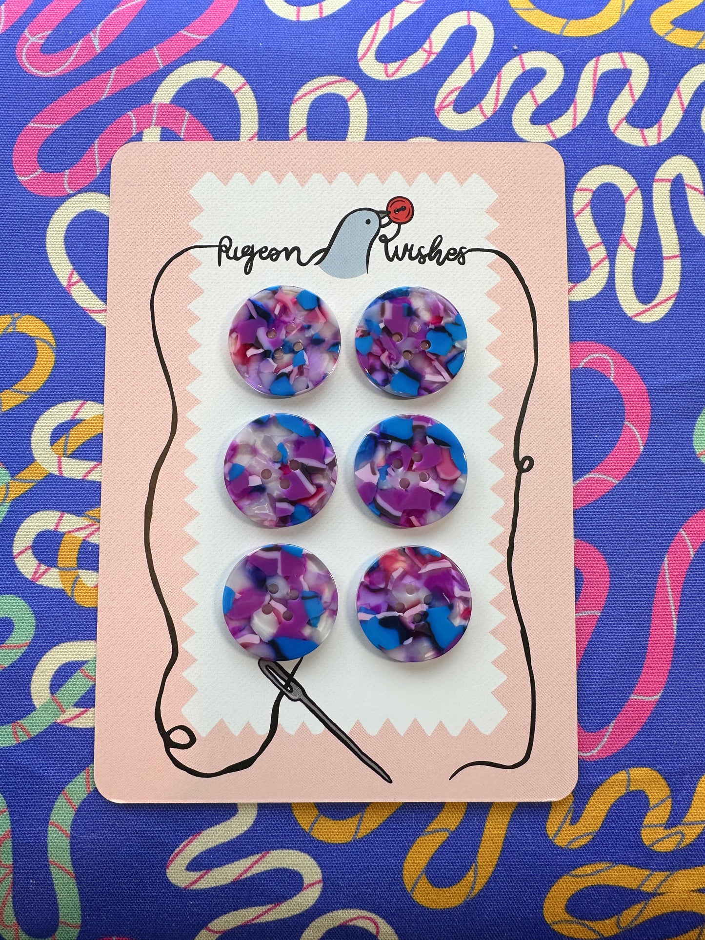 Lucid Buttons 25mm - Pigeon Wishes