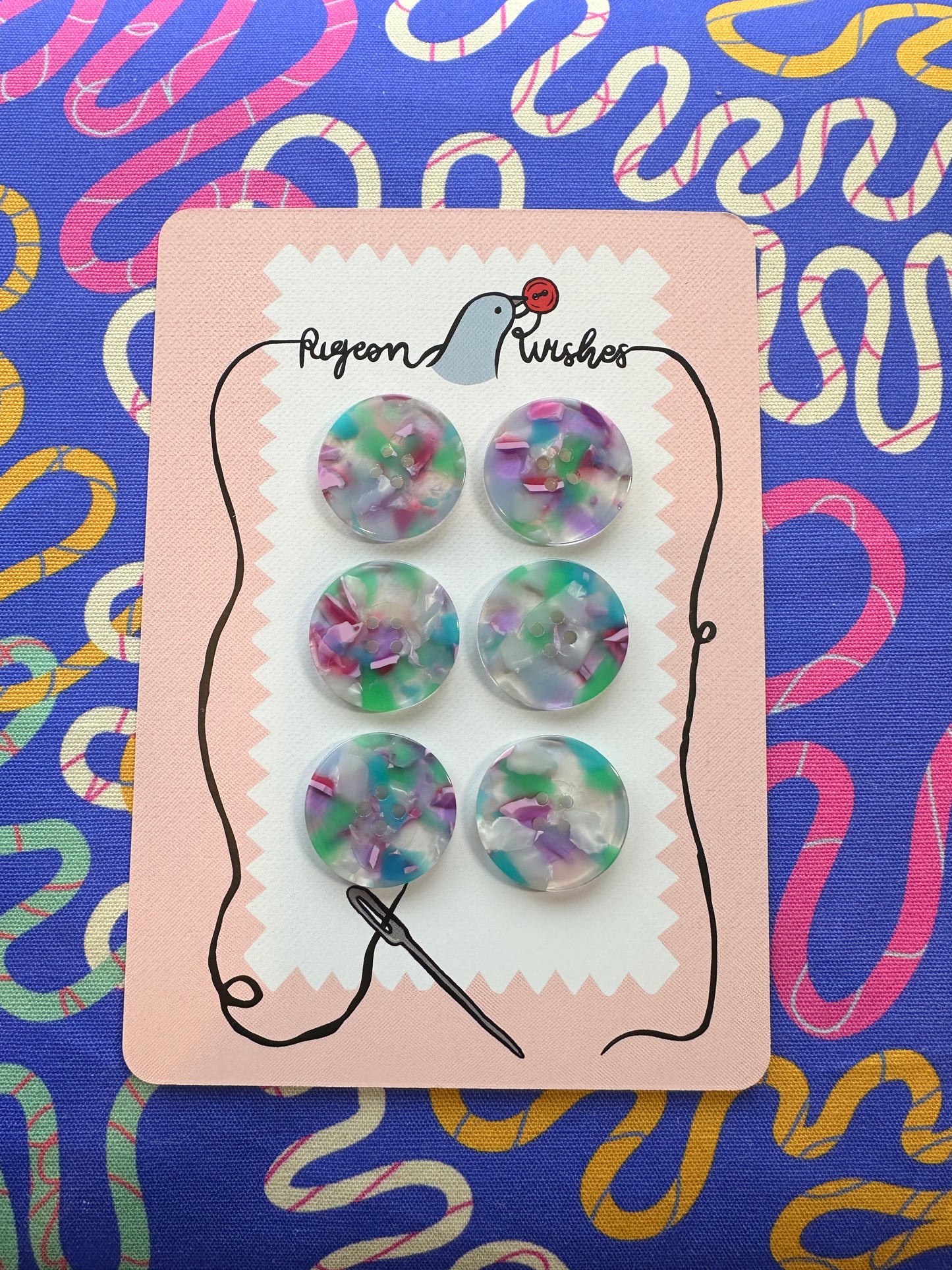 South-end-on-sea Buttons 25mm - Pigeon Wishes