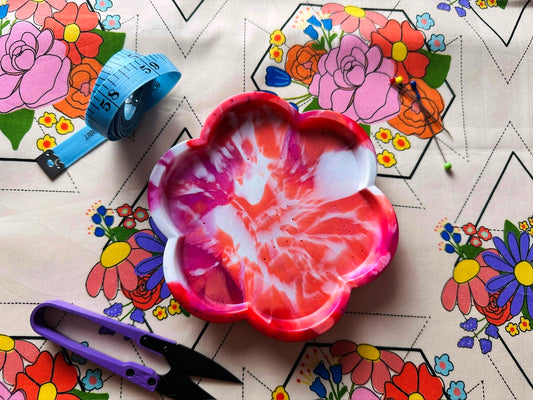 Pink Splash Flower Resin Magnetic Pin Dish (Large)