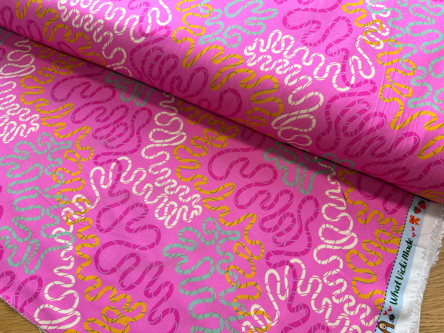 Squiggles - 100% Viscose